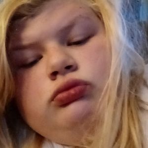 Meet your Posher, Ayla